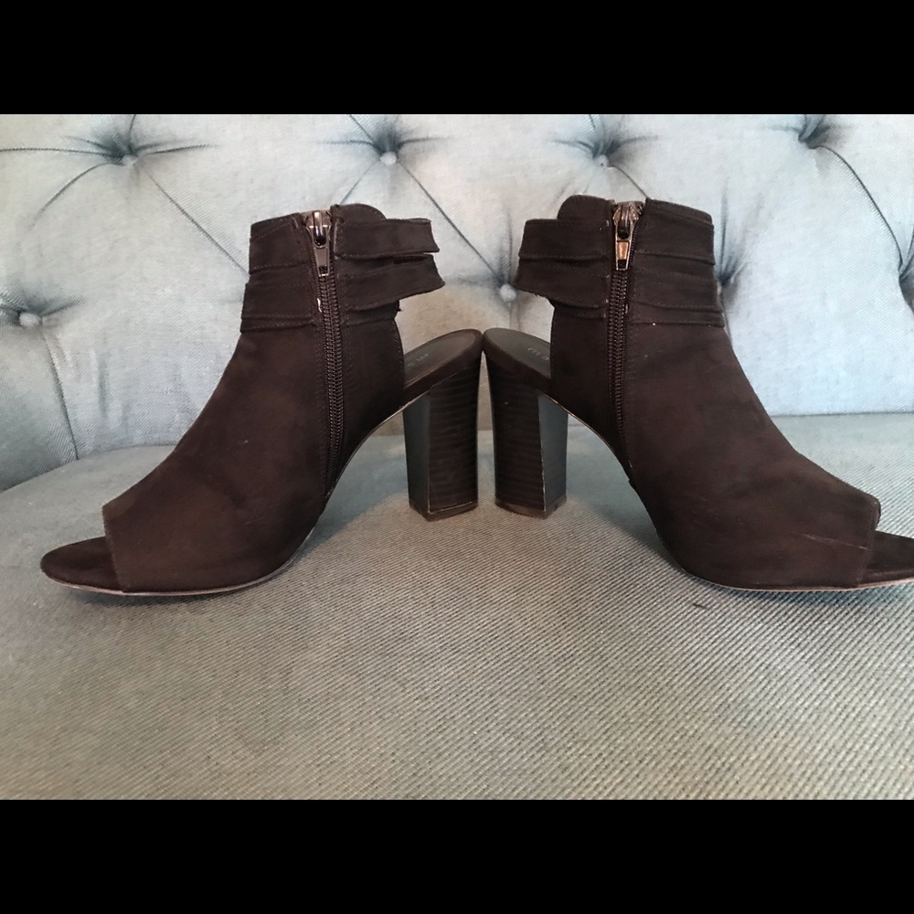 Madden Girl Black Suede Shooties - Picture 6 of 6